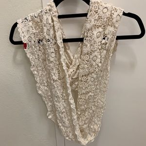 Levi’s crochet wrap around scarf